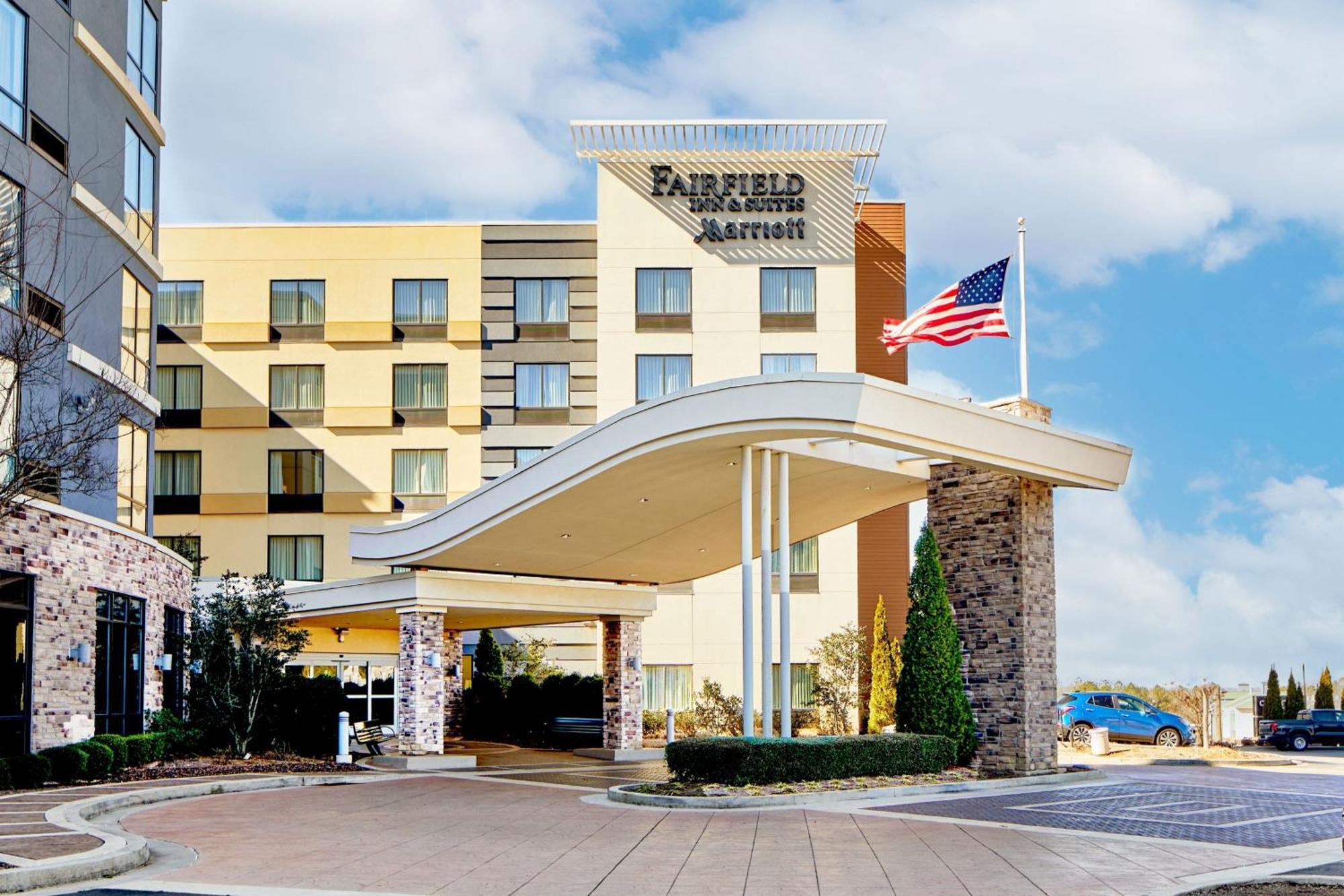 Fairfield & By Marriott Atlanta Hotel 3*